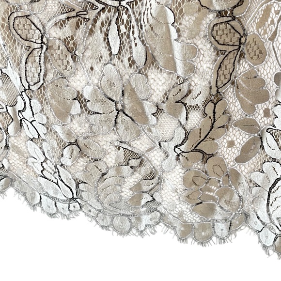 Lulus White Lace Mini Dress small NWT - Picture 4 of 10